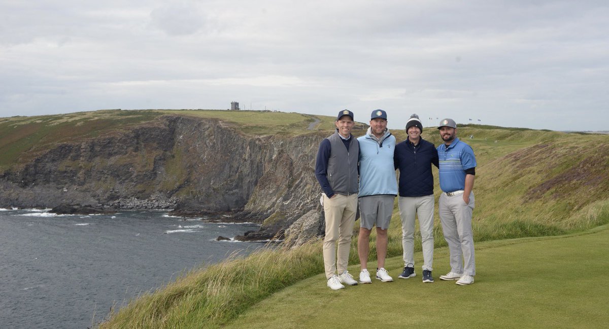 Looking for a photographer to capture stunning imagery of you and your buddies on an upcoming golf trip to Ireland? With availability for July now fully booked up, enquire now to avoid disappointment at cianoregan.com/pages/golf-pho…

#Golf #Ireland #GolfPhotography