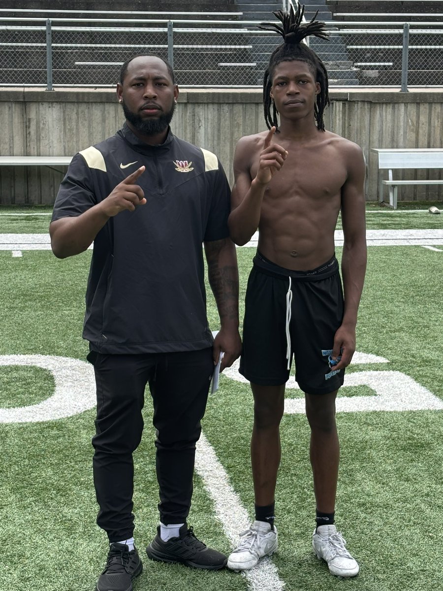 Earl perry⭐️ (@earlperrry21) on Twitter photo #AGTG After a great conversation with <a href="/CoachJHamilton_/">Jeremy Hamilton</a> I'm BEYOND BLESSED to receive my first division Il offer from Walsh University very thankful for the opportunity!! <a href="/CoachBT02/">B</a> <a href="/CoachWalk23/">Maurice Walker</a> <a href="/wpialsportsnews/">WPIAL Sportsmen</a> @PRZPAvic <a href="/210ths/">2Tenths Speed & Agility</a> <a href="/Cover3_ATH/">Cover Three Athletics</a> <a href="/EdOBrienCFB/">EdOBrienCFB</a> <a href="/AthleticTraumaU/">Chris Steel Edmonds</a> #AGTG After a great conversation with <a href="/CoachJHamilton_/">Jeremy Hamilton</a> I'm BEYOND BLESSED to receive my first division Il offer from Walsh University very thankful for the opportunity!! <a href="/CoachBT02/">B</a> <a href="/CoachWalk23/">Maurice Walker</a> <a href="/wpialsportsnews/">WPIAL Sportsmen</a> @PRZPAvic <a href="/210ths/">2Tenths Speed & Agility</a> <a href="/Cover3_ATH/">Cover Three Athletics</a> <a href="/EdOBrienCFB/">EdOBrienCFB</a> <a href="/AthleticTraumaU/">Chris Steel Edmonds</a>