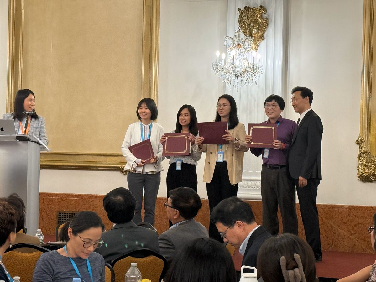 UChicago CEAS (@uchicagoceas) on Twitter photo .<a href="/UChicagoCEAS/">UChicago CEAS</a> congratulates EALC’s Associate Instructional Professor, Yi-Lu Kuo for being awarded the 2024-2025 Cheng & Tsui Professional Development Award! MORE:
bit.ly/4muZ2KP .<a href="/UChicagoCEAS/">UChicago CEAS</a> congratulates EALC’s Associate Instructional Professor, Yi-Lu Kuo for being awarded the 2024-2025 Cheng & Tsui Professional Development Award! MORE:
bit.ly/4muZ2KP