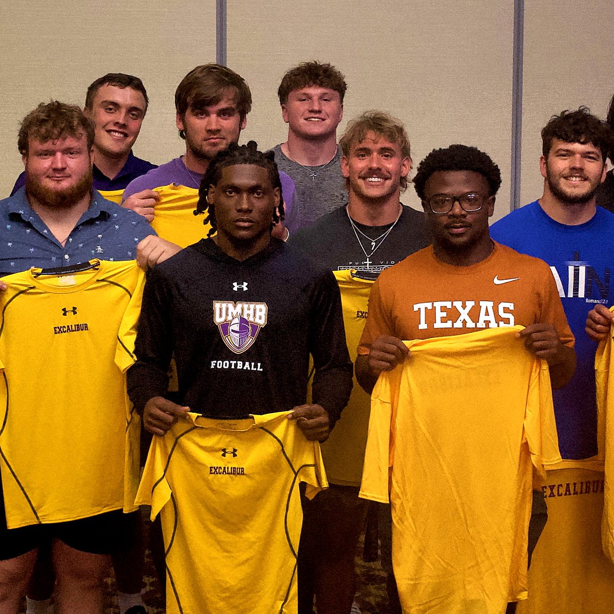 ⭐EXCALIBUR⭐

#gocru