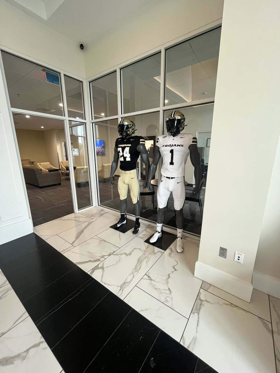 Jackson McCurry (@jacmccurry) on Twitter photo Had a great visit today at <a href="/AUTrojansFB/">Anderson Trojans Football</a> Appreciate the hospitality from <a href="/malikchevry/">Malik Chevry</a> <a href="/bobby_lamb/">Bobby Lamb</a> ! Had a great visit today at <a href="/AUTrojansFB/">Anderson Trojans Football</a> Appreciate the hospitality from <a href="/malikchevry/">Malik Chevry</a> <a href="/bobby_lamb/">Bobby Lamb</a> !