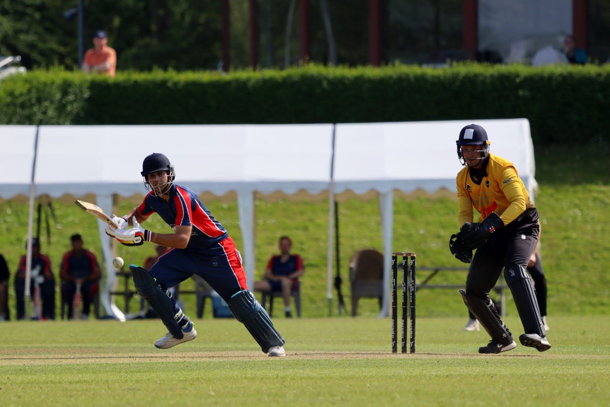 VCC 1 wint vs <a href="/excelsior20/">Excelsior'20.⚽🏏</a> (buff.ly/wMUbBwn, VCC Vrouwen verliezen tegen <a href="/HaagseCC/">HCC</a>
VCC 1 wins vs Excelsior'20 (buff.ly/LJsRRSg ), VC women lose vs HCC.