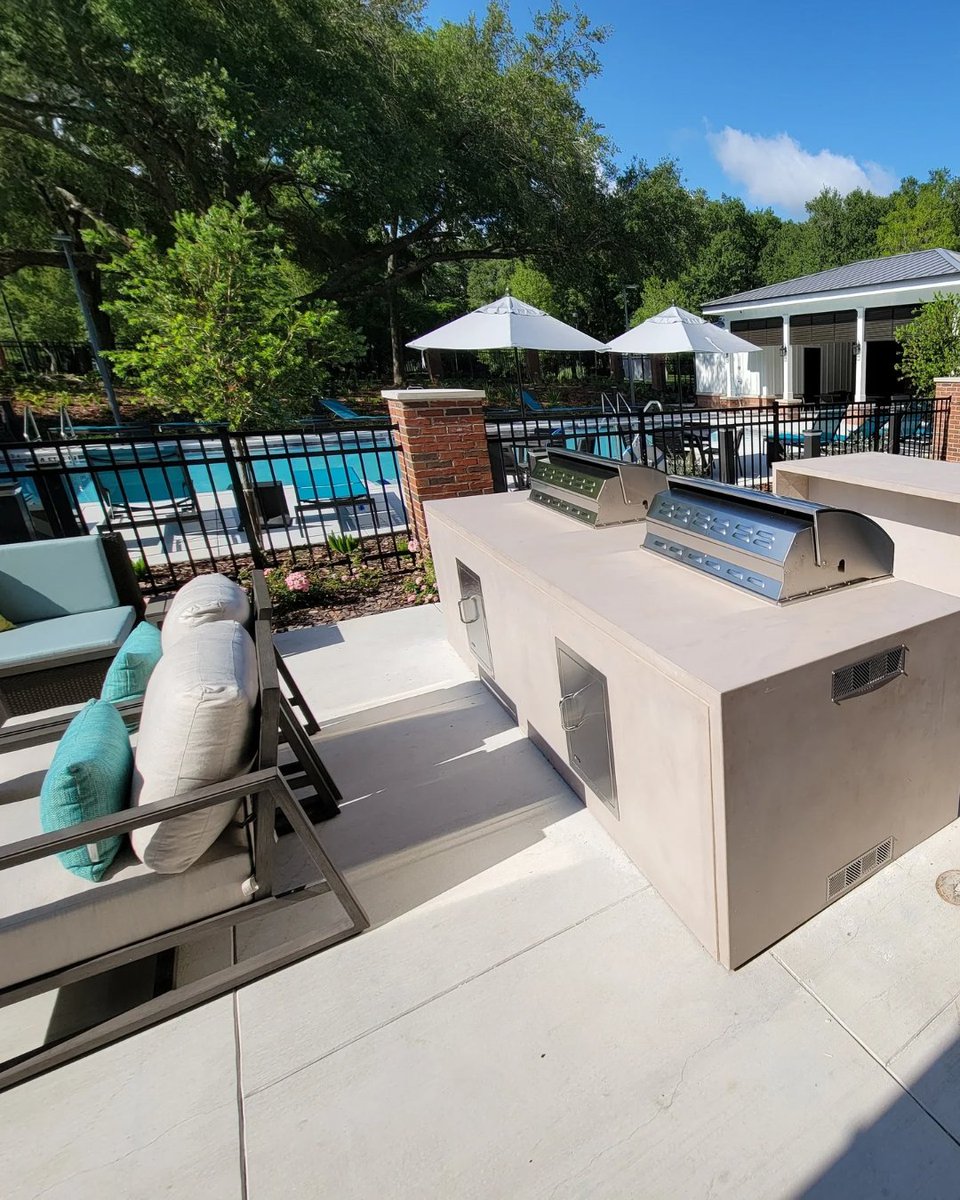 DreamCreteCC's tweet image. summer is coming up...⭐🌊
#ConcreteTable #SummerVibes #BBQReady #PoolPartyPrep #OutdoorLiving #HomeImprovement #ConcreteDesign #SummerProjects #BackyardGoals #DreamTable