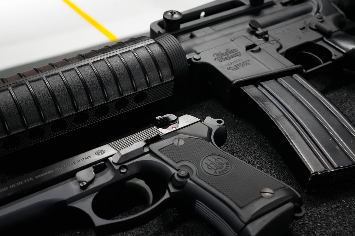 بيريتا 🤝🏼 M4 
ما يحتاج توضيح 🔥

M4 🤝🏼 Beretta
No explanation needed🔥