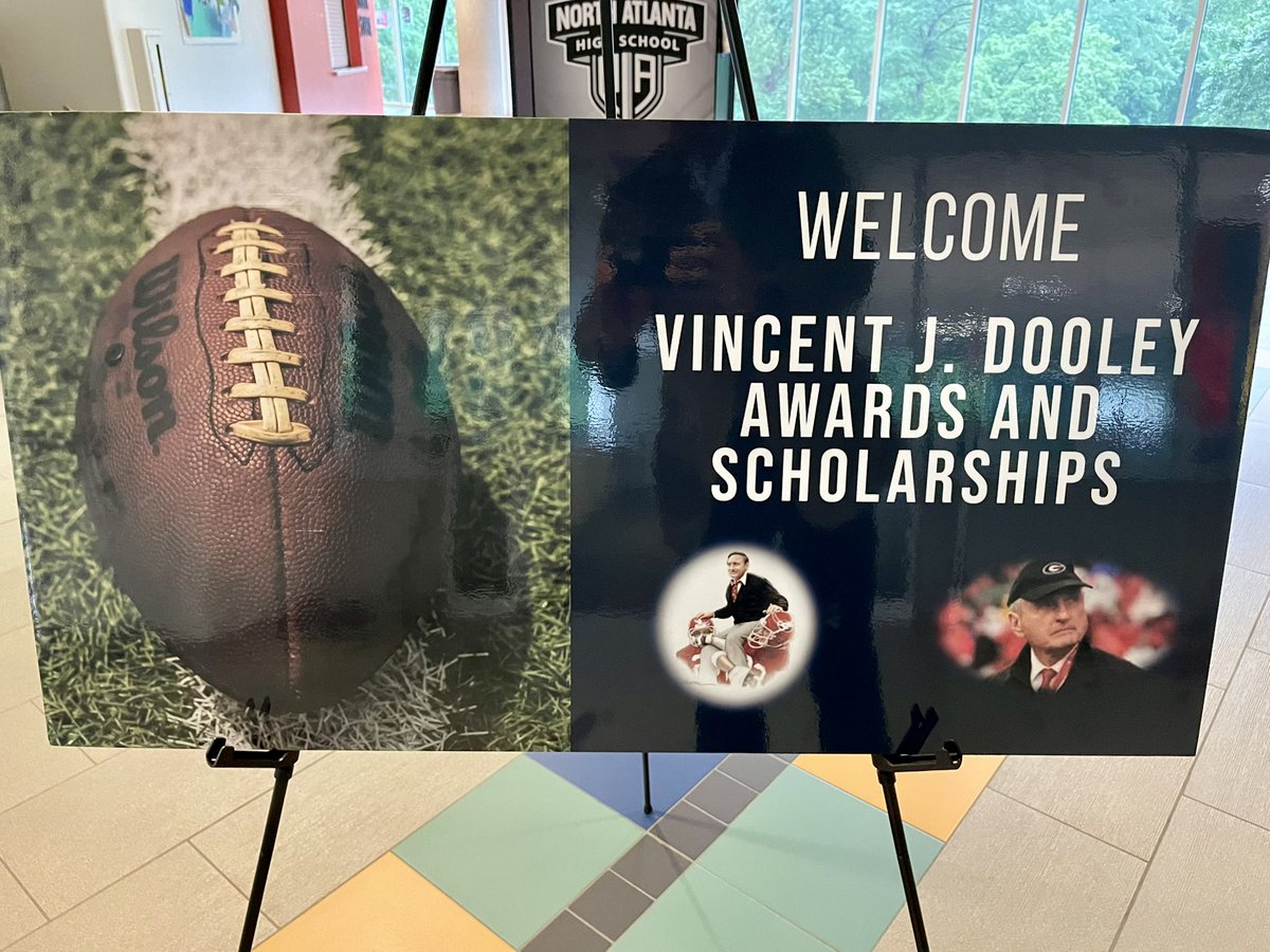 Congratulations to Malachi Scharf for being recognized with a 2025 Vince Dooley Award!  Go EAGLES!!!