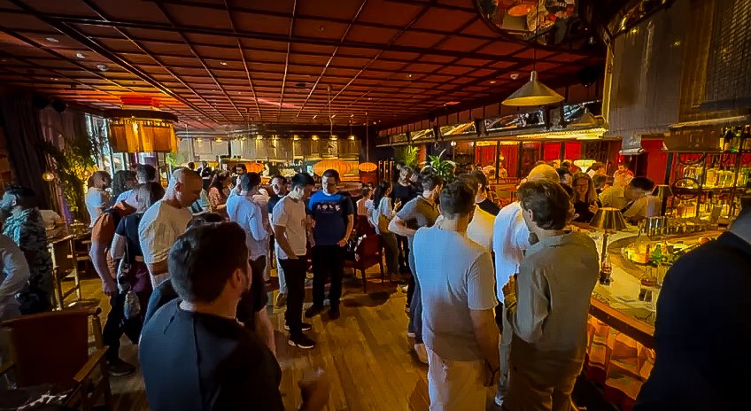 Edge Ventures (@edgeventuresvc) on Twitter photo Proud to have sponsored Deal Wiv It during #Token2049📷 Dubai — top-notch crowd, real builders, and meaningful conversations all around. Big thanks to the team behind it and all fellow sponsors for making it such a success. Let’s keep the momentum going
<a href="/EdgeCapitalMgmt/">Edge Capital Group</a> Proud to have sponsored Deal Wiv It during #Token2049📷 Dubai — top-notch crowd, real builders, and meaningful conversations all around. Big thanks to the team behind it and all fellow sponsors for making it such a success. Let’s keep the momentum going
<a href="/EdgeCapitalMgmt/">Edge Capital Group</a>