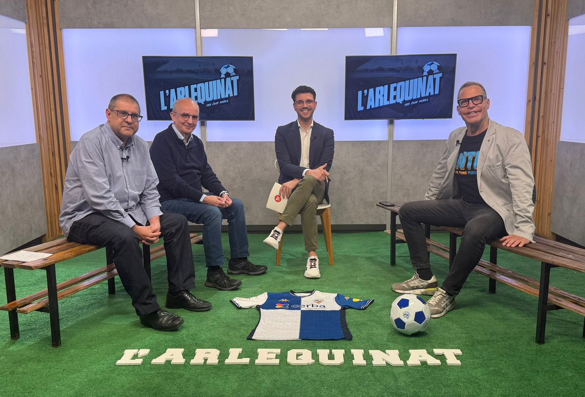 TV Sabadell Vallès (@tvsabadell) on Twitter photo 💙 Arlequinats, tots atents que avui <a href="/LArlequinat/">L'Arlequinat</a> ve carregat!
⚽️ Analitzarem l'empat del <a href="/CESabadell/">CE Sabadell 🧅</a> davant la <a href="/SDEibar/">SD Eibar</a> 'B'
🗣️ Aquesta nit farem tertúlia amb <a href="/perefiguerasval/">pere figueras valls</a>, <a href="/JoaquimBadia/">Joaquim Badia</a> i... <a href="/GermanOficial/">El Gran German</a>!
📡 A les 21 hores, a <a href="/TVSabadell/">TV Sabadell Vallès</a>, amb <a href="/JoanMunozz/">Joan Muñoz Consentino 🧅</a>! 💙 Arlequinats, tots atents que avui <a href="/LArlequinat/">L'Arlequinat</a> ve carregat!
⚽️ Analitzarem l'empat del <a href="/CESabadell/">CE Sabadell 🧅</a> davant la <a href="/SDEibar/">SD Eibar</a> 'B'
🗣️ Aquesta nit farem tertúlia amb <a href="/perefiguerasval/">pere figueras valls</a>, <a href="/JoaquimBadia/">Joaquim Badia</a> i... <a href="/GermanOficial/">El Gran German</a>!
📡 A les 21 hores, a <a href="/TVSabadell/">TV Sabadell Vallès</a>, amb <a href="/JoanMunozz/">Joan Muñoz Consentino 🧅</a>!