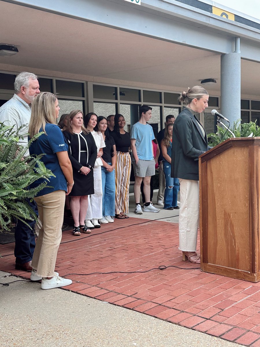 Amy Tate (@amytate01) on Twitter photo <a href="/ItawambaAHS/">Itawamba AHS</a> and their student led School Uplift energy team have earned a $210,000 grant through TVA’s School Uplift program. This initiative, in partnership with <a href="/TombigbeeEPA/">Tombigbee Electric</a> helps schools identify energy-saving opportunities and establish a culture of energy stewardship! <a href="/ItawambaAHS/">Itawamba AHS</a> and their student led School Uplift energy team have earned a $210,000 grant through TVA’s School Uplift program. This initiative, in partnership with <a href="/TombigbeeEPA/">Tombigbee Electric</a> helps schools identify energy-saving opportunities and establish a culture of energy stewardship!