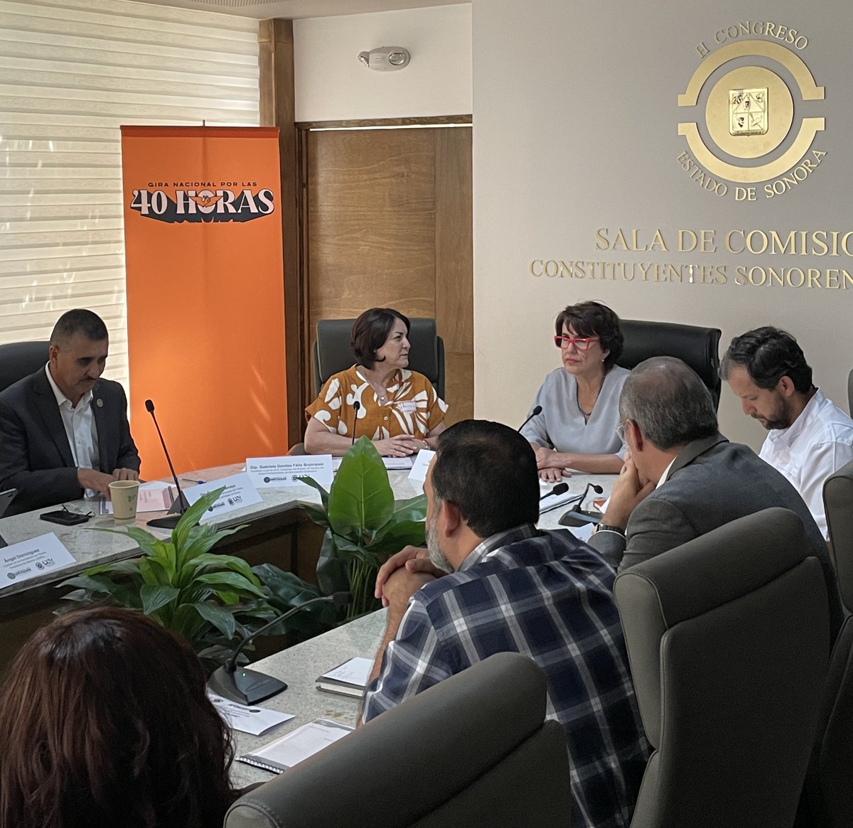 Patricia Mercado (@pat_mercadoc) on Twitter photo Ya estamos en el <a href="/CongresoSon/">Congreso Local Son</a> con el foro por las #40horas, con la participación de sindicatos, empresas, legisladores y legisladoras.
🔴En vivo: youtube.com/live/cGWsvah-4… Ya estamos en el <a href="/CongresoSon/">Congreso Local Son</a> con el foro por las #40horas, con la participación de sindicatos, empresas, legisladores y legisladoras.
🔴En vivo: youtube.com/live/cGWsvah-4…