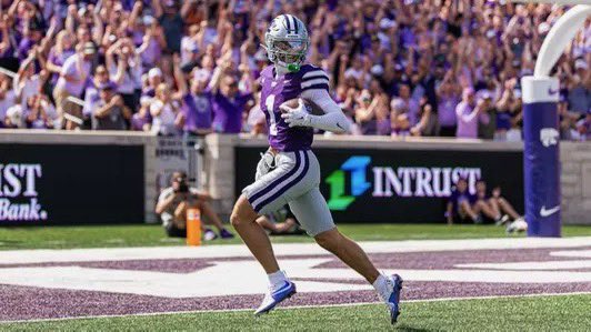 Jaylen Pile (@jaylenpile2026) on Twitter photo Extremely blessed & grateful to receive an offer from Kansas State University <a href="/KStateFB/">K-State Football</a> 🟣⚪️
<a href="/Coach_Middleton/">Matthew Middleton</a>
<a href="/CoachKli/">Chris Klieman</a>
<a href="/coachnovakov/">Coach Novakov</a>
<a href="/SkysTheLimitWR/">Margin Hooks</a> Extremely blessed & grateful to receive an offer from Kansas State University <a href="/KStateFB/">K-State Football</a> 🟣⚪️
<a href="/Coach_Middleton/">Matthew Middleton</a>
<a href="/CoachKli/">Chris Klieman</a>
<a href="/coachnovakov/">Coach Novakov</a>
<a href="/SkysTheLimitWR/">Margin Hooks</a>
