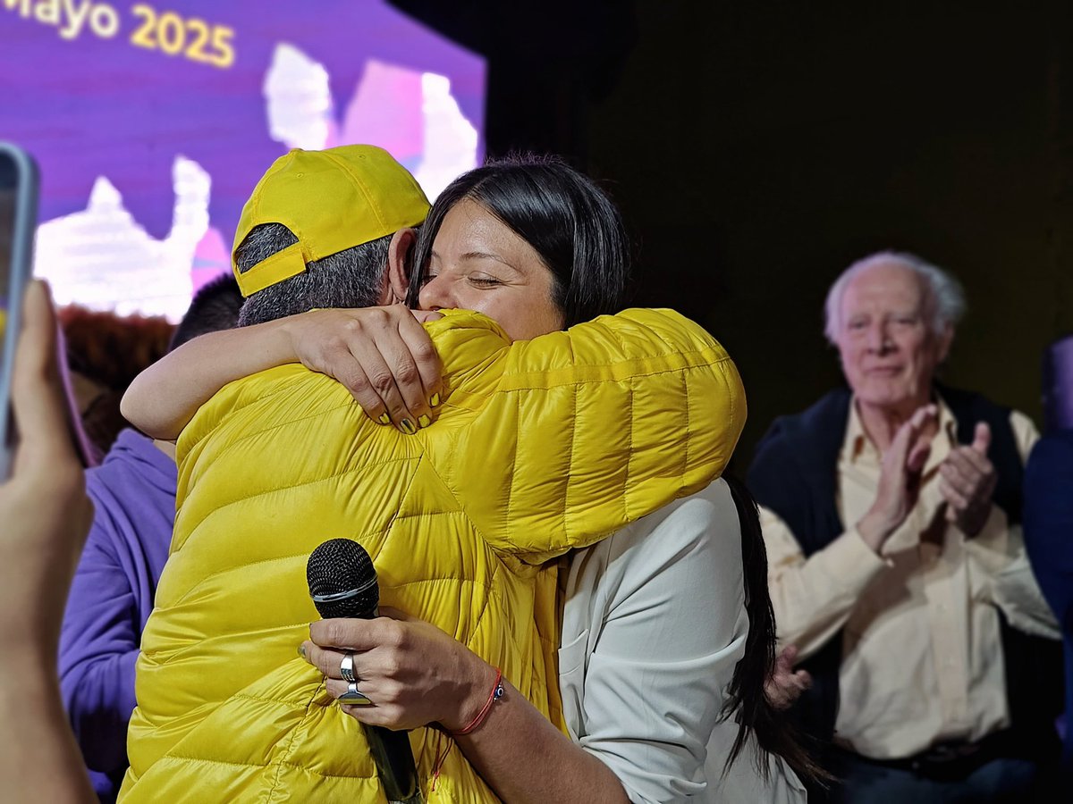 𝘽𝘼𝙏𝘼𝘾𝘼𝙕𝙊 𝙇𝙄𝘽𝙀𝙍𝘼𝙇 𝙀𝙉 𝙎𝘼𝙇𝙏𝘼 🔥

En la Casa de la Libertad recibimos todos juntos los resultados y por eso te compartimos una pequeña galería de fotos de lo que fue el batacazo liberal 💥

Con estas lindas postales podemos decir que comenzó ʟᴀ ᴇʀᴀ ᴅᴇʟ