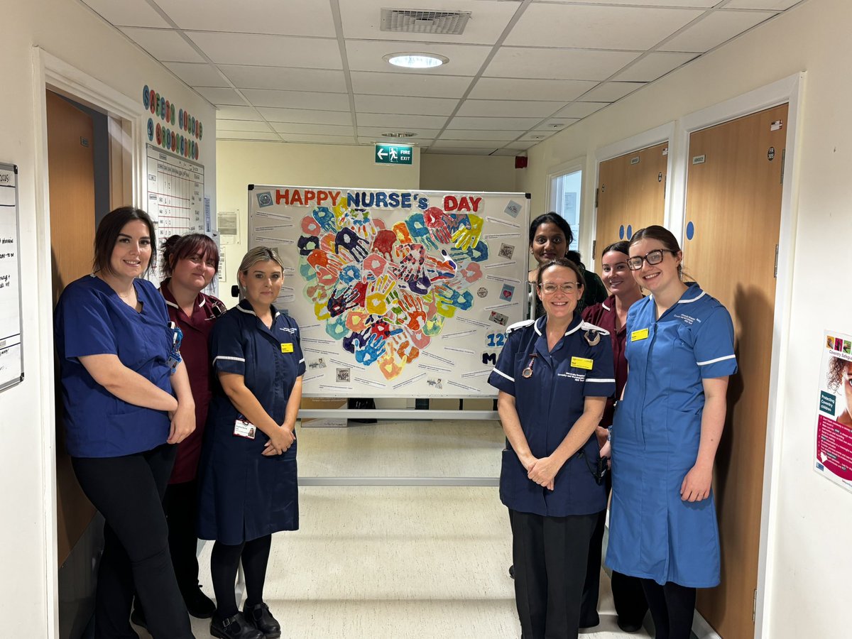 Loved celebrating International Nurses Day with team Women and Children’s sweet treats ❤️