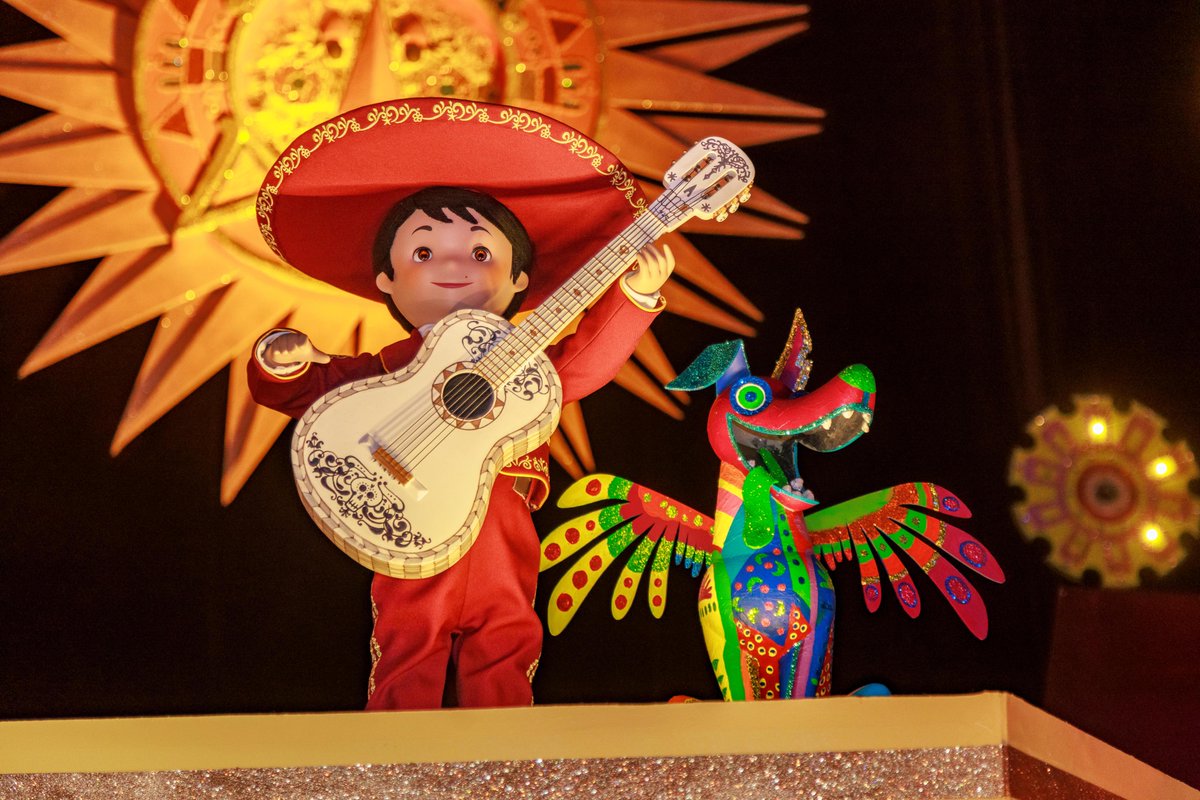 Disney Parks (@disneyparks) on Twitter photo We're going un poco loco seeing Miguel and his alebrije, Dante, for the first time in "it's a small world" at <a href="/Disneyland/">Disneyland Resort</a>! And starting tomorrow, every familia will be able to enjoy the new update in sunny Mexico when the attraction officially reopens. We're going un poco loco seeing Miguel and his alebrije, Dante, for the first time in "it's a small world" at <a href="/Disneyland/">Disneyland Resort</a>! And starting tomorrow, every familia will be able to enjoy the new update in sunny Mexico when the attraction officially reopens.