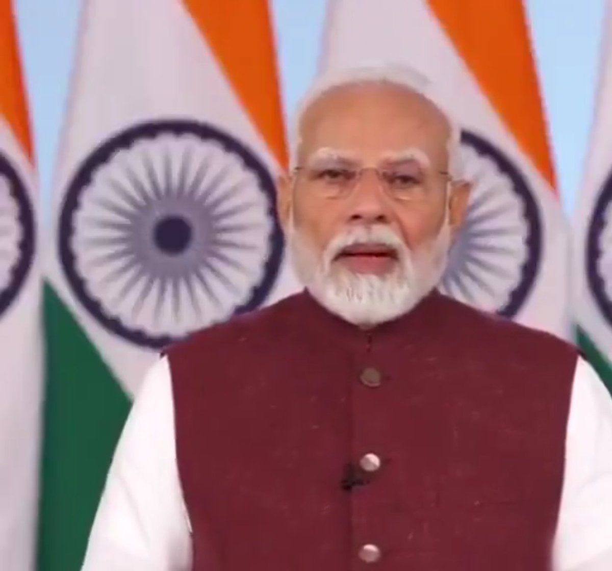 FalaqNaazz's tweet photo. I stand with Modiji. 

#Modiji https://t.co/7QVHEuvfDr