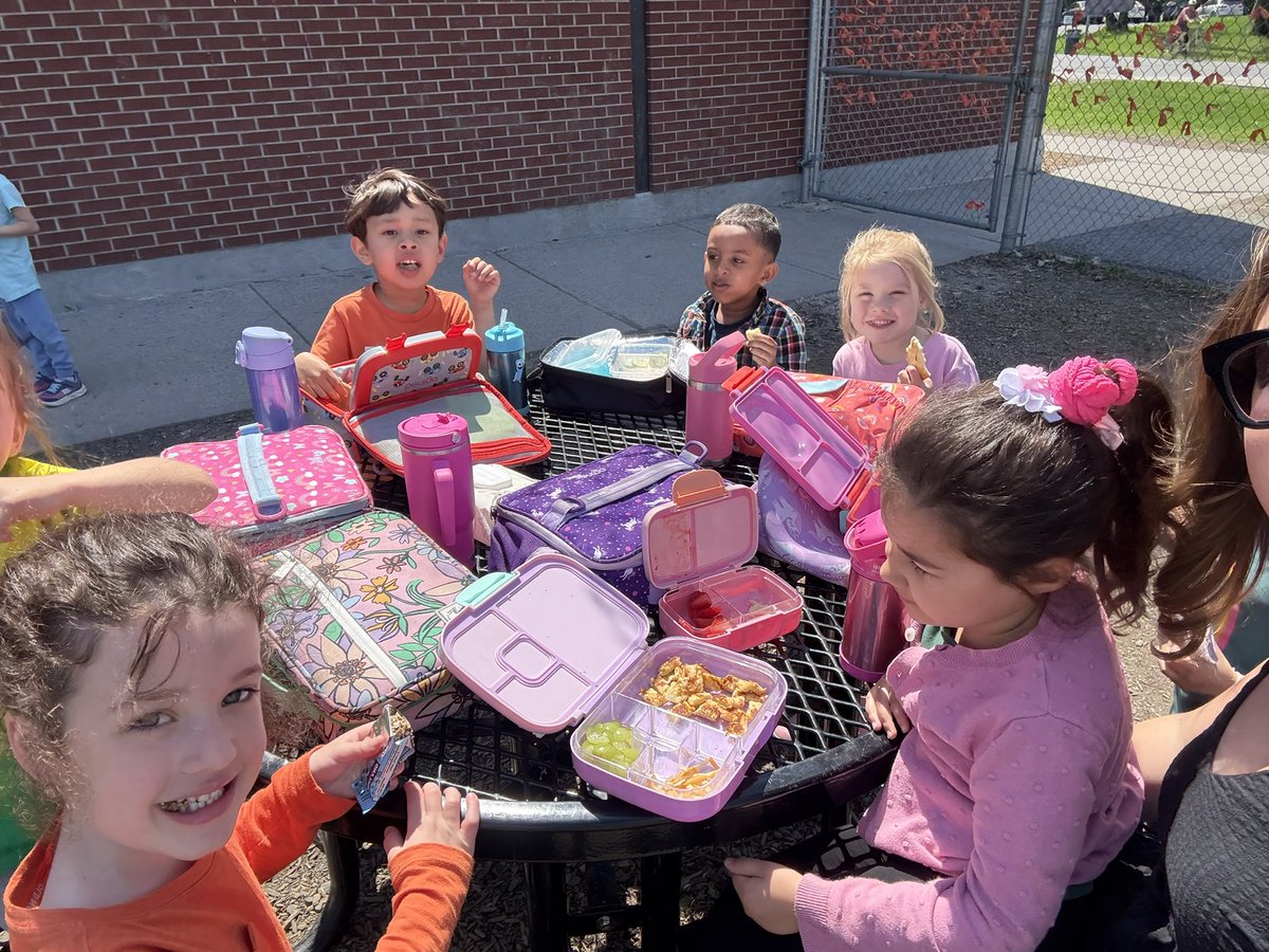 1st of many outdoor picnics!! We love sunshine!☀️ <a href="/StRitaOCSB/">St. Rita School</a>