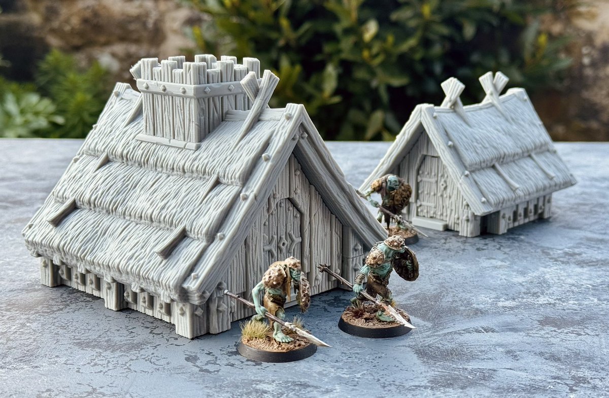 We’ve added low bases to the thatched roofs for Jagerholm to make Viking style dwellings, perfect for a Kruleboyz raid 🔥🔥🔥