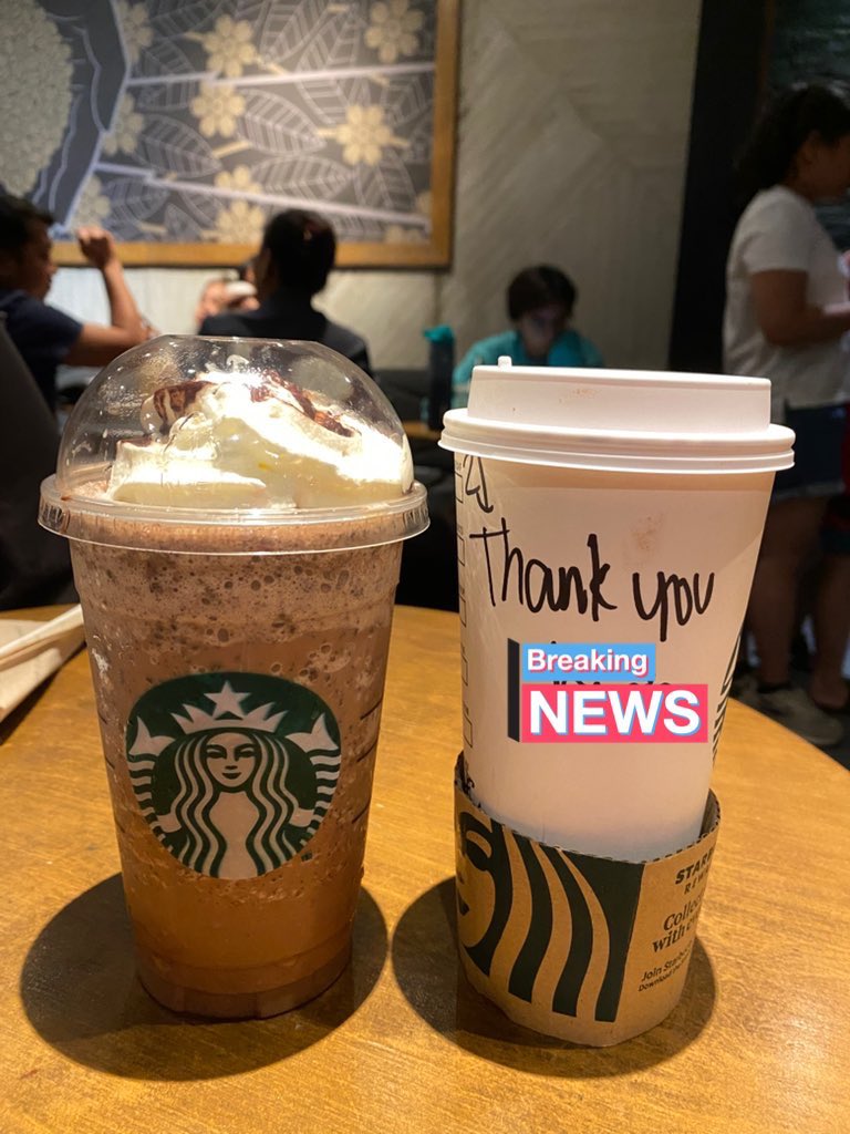 benzaayb's tweet photo. Para sa bayan at para sa free upsize ng Esbi. Titindig with my wonhan🩷💚 https://t.co/dhWbjd6hkn