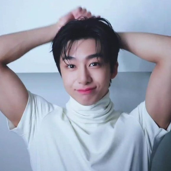 modelingsight's tweet image. [ @𝙢𝙮𝙪𝙣𝙜_𝙙𝙖𝙮𝙨 has posted on instagram. ]  sneak peak .