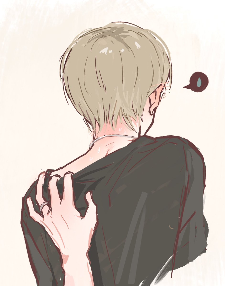 Bawalii_'s tweet image. 从后面看更红了^^ #지천