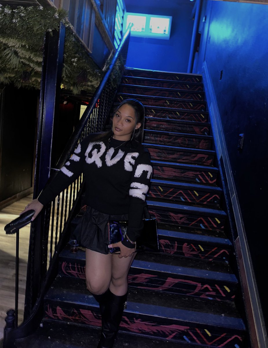 jaaytoolive_'s tweet photo. https://t.co/MrVyLJzO3j