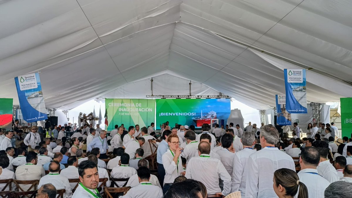 Un honor haber estado presente en la inauguración de la Terminal Química Puerto México en #Coatzacoalcos. Un paso importante para el fortalecimiento de la industria petroquímica y el desarrollo del sur de #Veracruz. Agradecido por la invitación y las valiosas conversaciones.