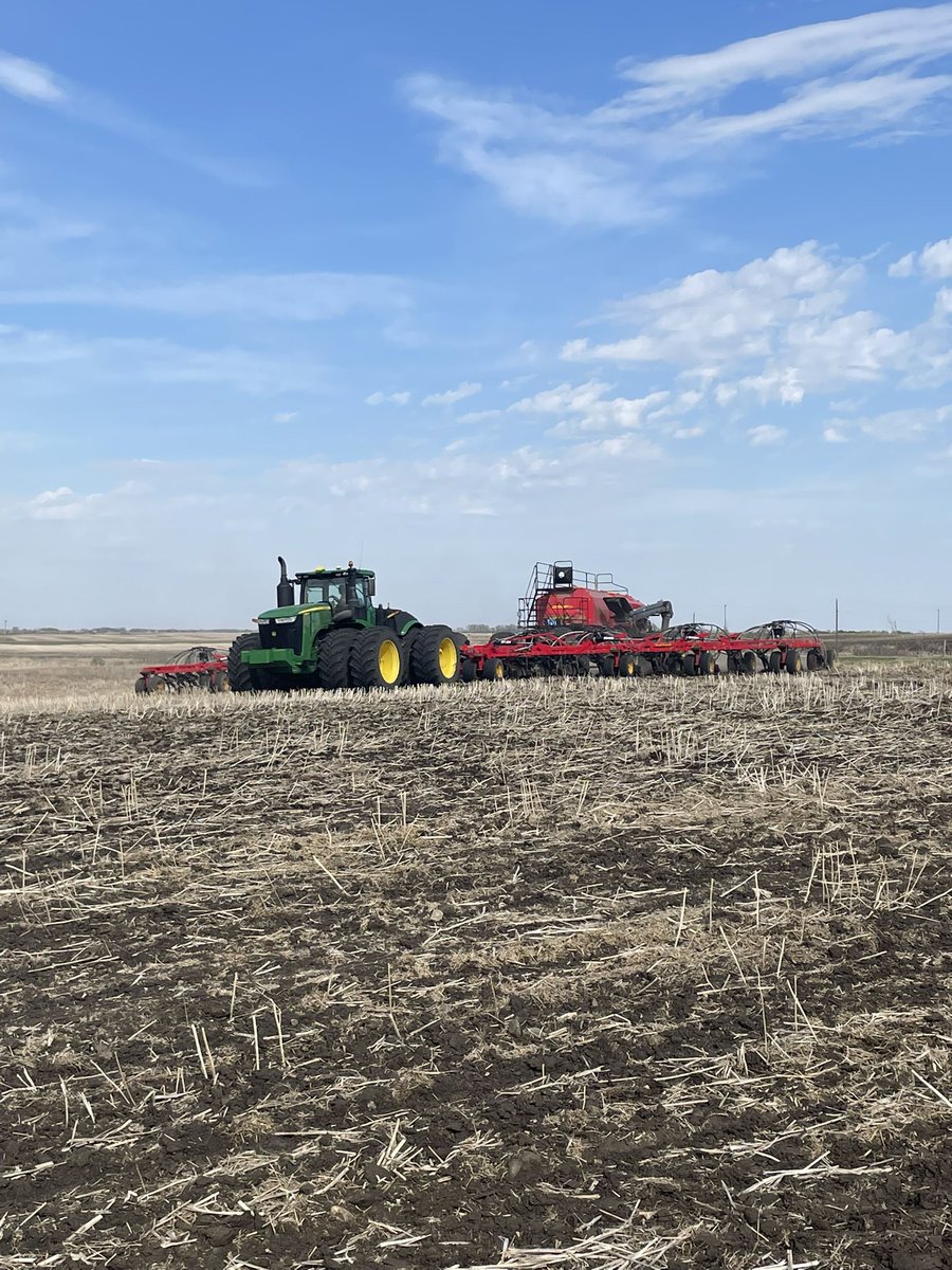 A big thank you to Smith Ag for seeding the field on Saturday!  We planted soybeans, thank you to Pioneer Hybrid and Chappell Ag Solutions for donations of seed. 
We would also like to thank Lallemand Inc for their donation of inoculant and Nutrien for donating fertilizer again.