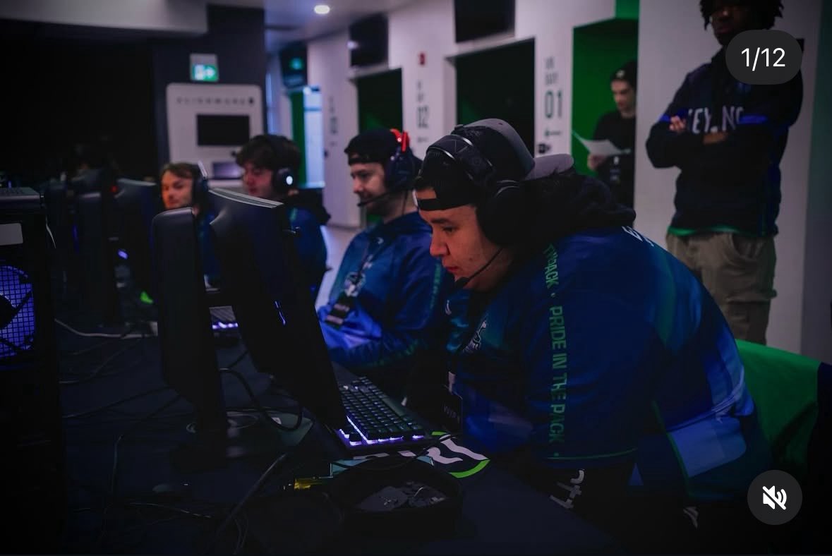 It’s been a few weeks since returning from <a href="/NACEsports/">NACE</a> Grand Finals in Florida with <a href="/KeyanoEsports/">Keyano Esports</a>. 

I want to take the time to send my love to 2 huskies who will not be returning to our team for next year… <a href="/bcurzz/">Curz</a> &amp; <a href="/ExZelios/">ExZelios</a>. 

They have both been valuable member of the team