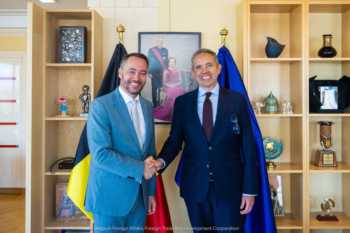 Maxime PREVOT (@prevotmaxime) on Twitter photo It was great to meet <a href="/EUSR_GL/">EUSR Great Lakes</a> Johan Borgstam, 🇪🇺 EU Special Representative for the Great Lakes. We compared notes on our recent visits to the region and discussed EU support for ongoing efforts to bring lasting peace to eastern DRC.
<a href="/BelgiumMFA/">🇧🇪 Belgium MFA</a> It was great to meet <a href="/EUSR_GL/">EUSR Great Lakes</a> Johan Borgstam, 🇪🇺 EU Special Representative for the Great Lakes. We compared notes on our recent visits to the region and discussed EU support for ongoing efforts to bring lasting peace to eastern DRC.
<a href="/BelgiumMFA/">🇧🇪 Belgium MFA</a>