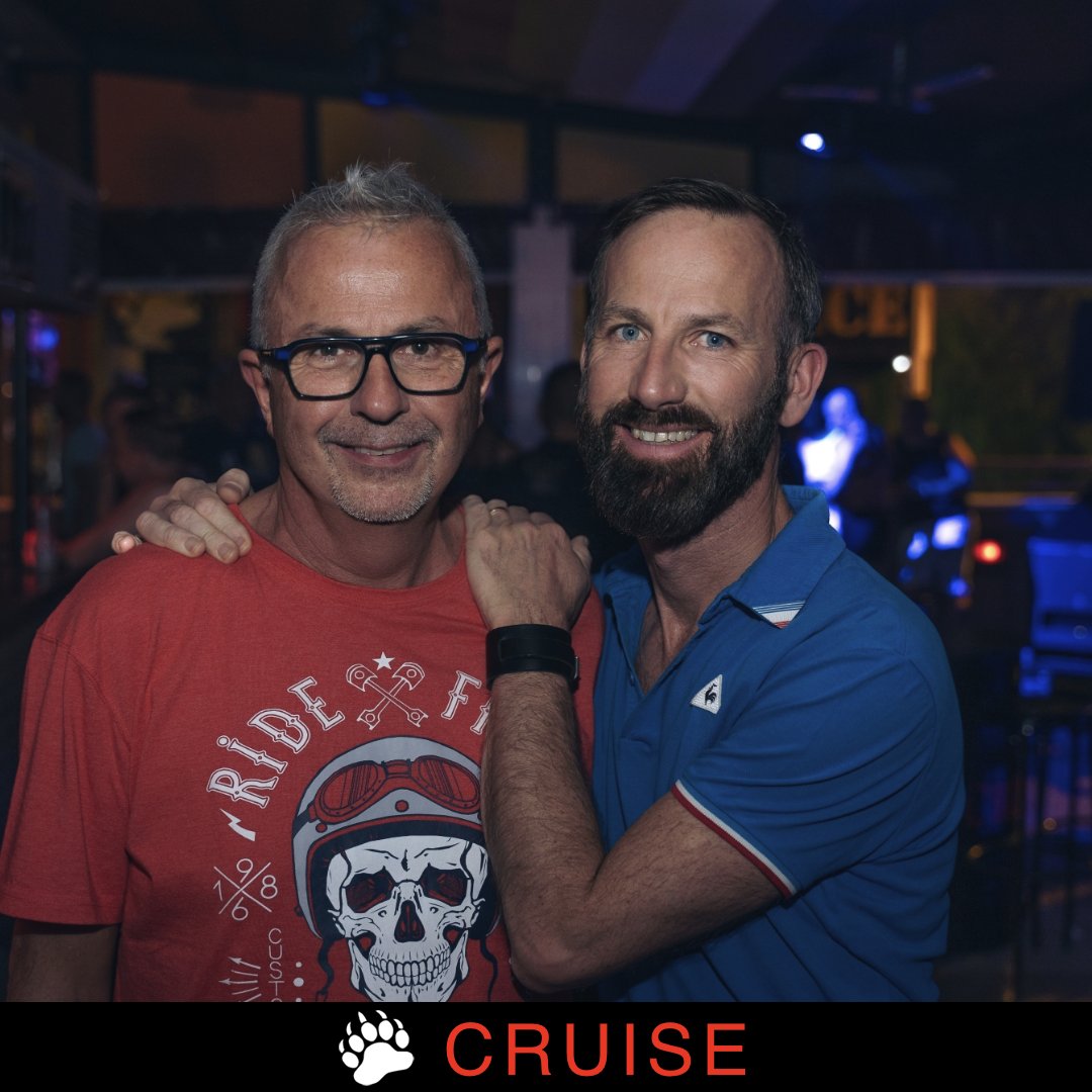 Abrimos todas las noches de 10PM a 4AM.
⠀
Happy hour en la terraza de 10PM a 11PM.
⠀
#cruisebar #maspalomas #grancanaria #onlymen #leatherclubmen #beardmenstyle #gay #gaybear #gayman #beardlove #beardedstyle