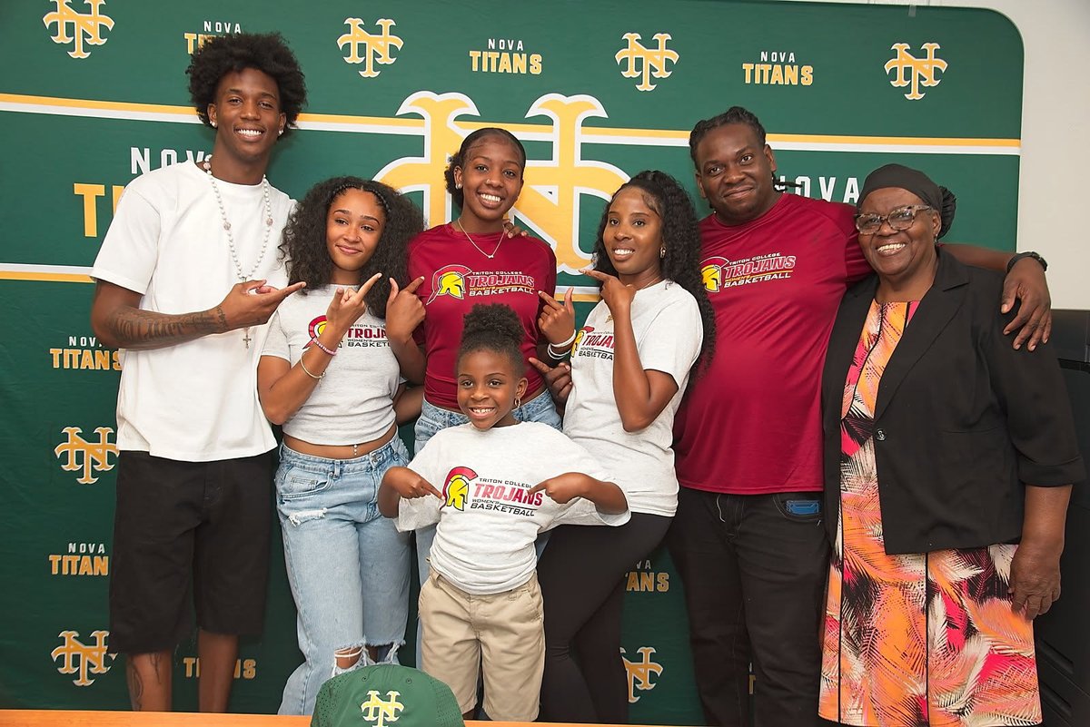 We would like to announce our latest signing for the 2025-26 season. Help us welcome Kyra Paul from Nova High School in Fort Lauderdale, Florida!