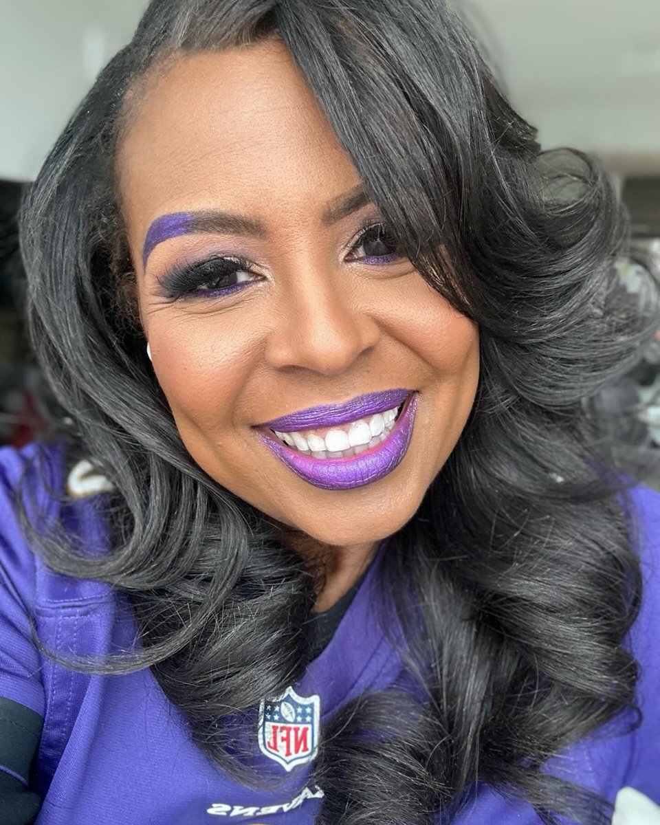 sedteach06's tweet image. Sunday’s aren’t the same, but purple pride still runs deep. Always a ravens fan 💜!