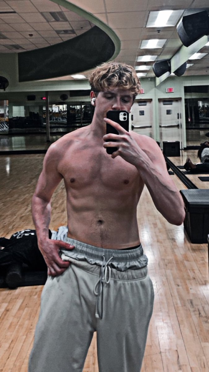 You can't spell Million without a couple L's 
Im locked in now 🙏🏻💪🏻