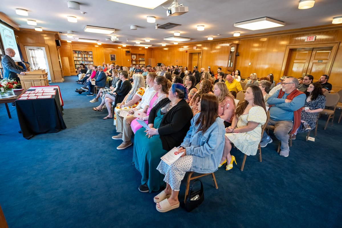 SUNY_Oneonta's tweet image. 🎉 This weekend, we celebrated our very first class of Direct Support Professional #microcredential grads—18 @SpringbrookNY employees earning @SUNY credits through a new statewide #WorkforceTraining program! 
Huge congrats to all the graduates! 👏👏👏 

#WorkforceDevelopment