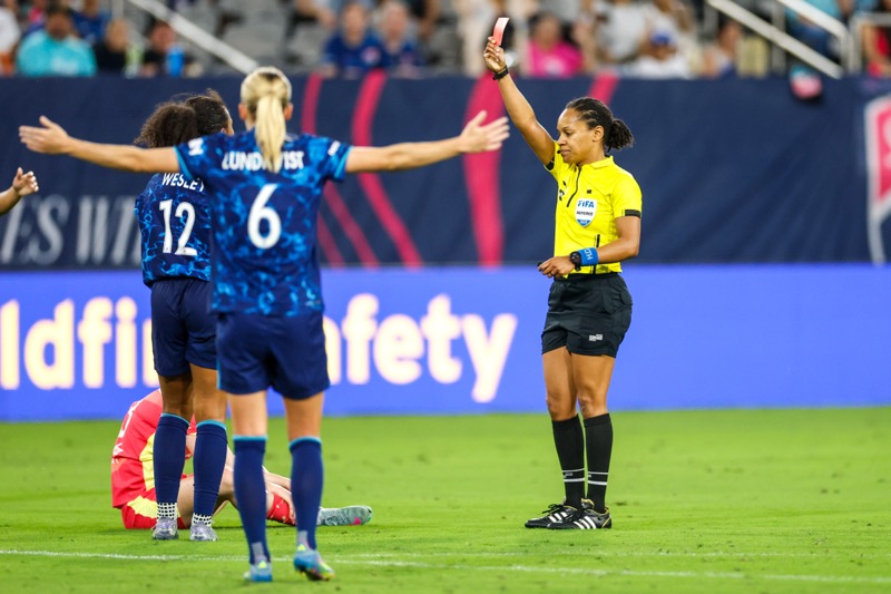 San Diego Wave settles for controversial draw sdnews.com/san-diego-wave…