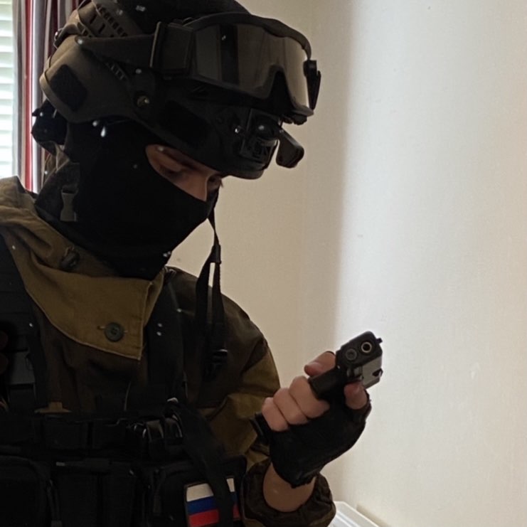 Aleks (@aleksworkshop) on Twitter photo 