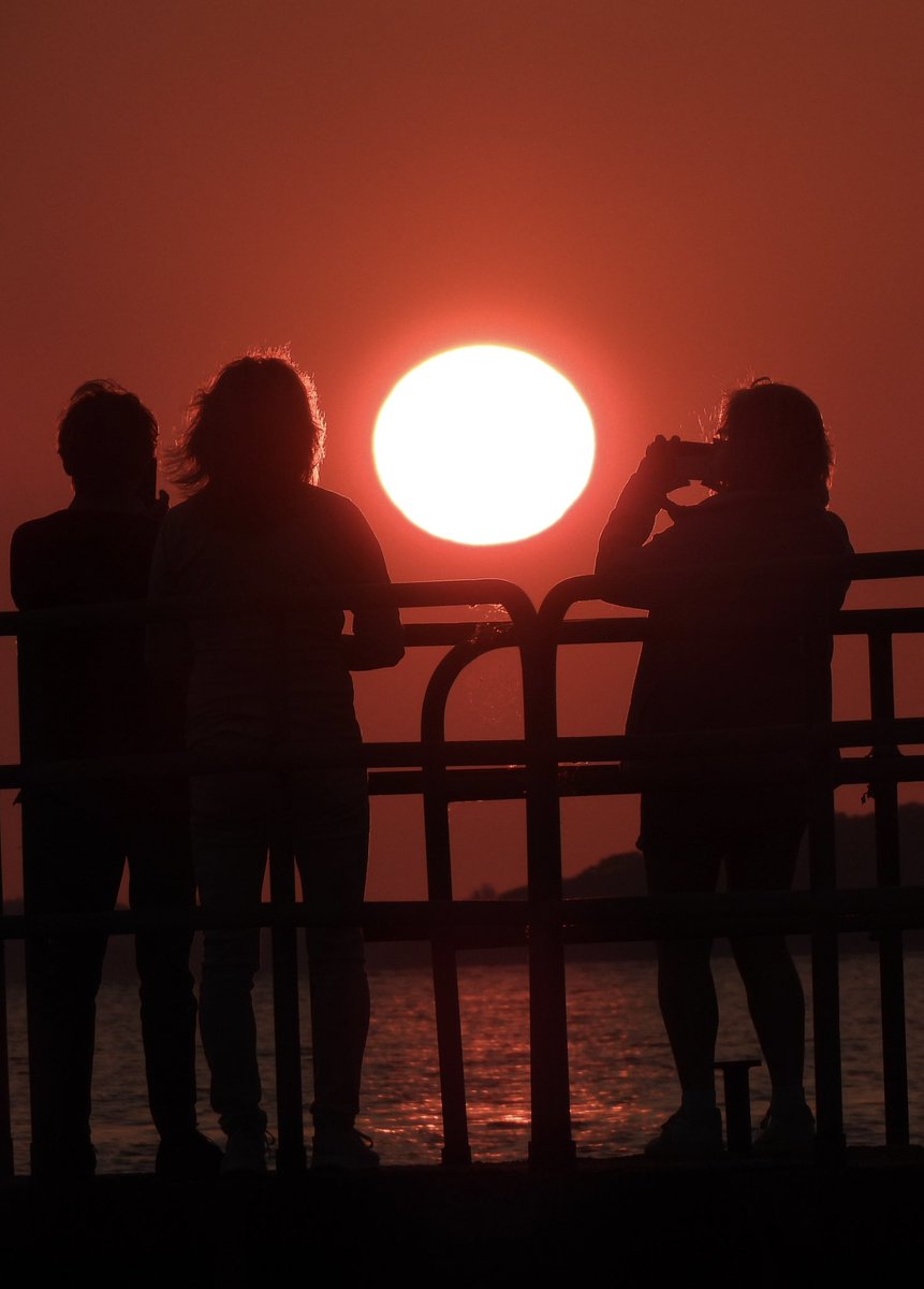 Camlake Canvas (@camlakecanvas) on Twitter photo Sunset by the pier, lough Melvin tonight <a href="/barrabest/">Barra Best</a> <a href="/WeatherCee/">Cecilia Daly</a> <a href="/angie_weather/">angie phillips</a> <a href="/Louise_utv/">Louise Small</a> <a href="/WeatherAisling/">Aisling Creevey</a> <a href="/linzilima/">Linzi Lima</a> <a href="/deric_tv/">Deric</a> <a href="/mcaleese_anne/">YpamAnnie</a> <a href="/michaelkeown73/">Michael Keown</a> <a href="/tomgilroy33/">Tom Gilroy</a> <a href="/mooneydaw/">Des Mooney</a> <a href="/SMcCurdyArt/">Stephen McCurdy Art</a> <a href="/PaulMulrone/">Paul Mulrone</a> <a href="/ger_treacy/">Ger Treacy</a> <a href="/Hugh_STM/">A healthy thorn in the side</a> Sunset by the pier, lough Melvin tonight <a href="/barrabest/">Barra Best</a> <a href="/WeatherCee/">Cecilia Daly</a> <a href="/angie_weather/">angie phillips</a> <a href="/Louise_utv/">Louise Small</a> <a href="/WeatherAisling/">Aisling Creevey</a> <a href="/linzilima/">Linzi Lima</a> <a href="/deric_tv/">Deric</a> <a href="/mcaleese_anne/">YpamAnnie</a> <a href="/michaelkeown73/">Michael Keown</a> <a href="/tomgilroy33/">Tom Gilroy</a> <a href="/mooneydaw/">Des Mooney</a> <a href="/SMcCurdyArt/">Stephen McCurdy Art</a> <a href="/PaulMulrone/">Paul Mulrone</a> <a href="/ger_treacy/">Ger Treacy</a> <a href="/Hugh_STM/">A healthy thorn in the side</a>
