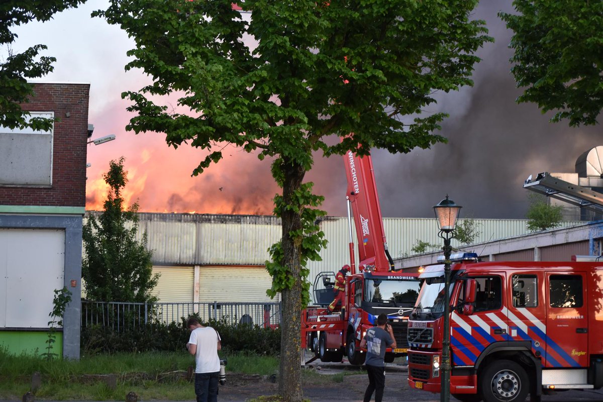Zeer grote brand in Oude Pekela