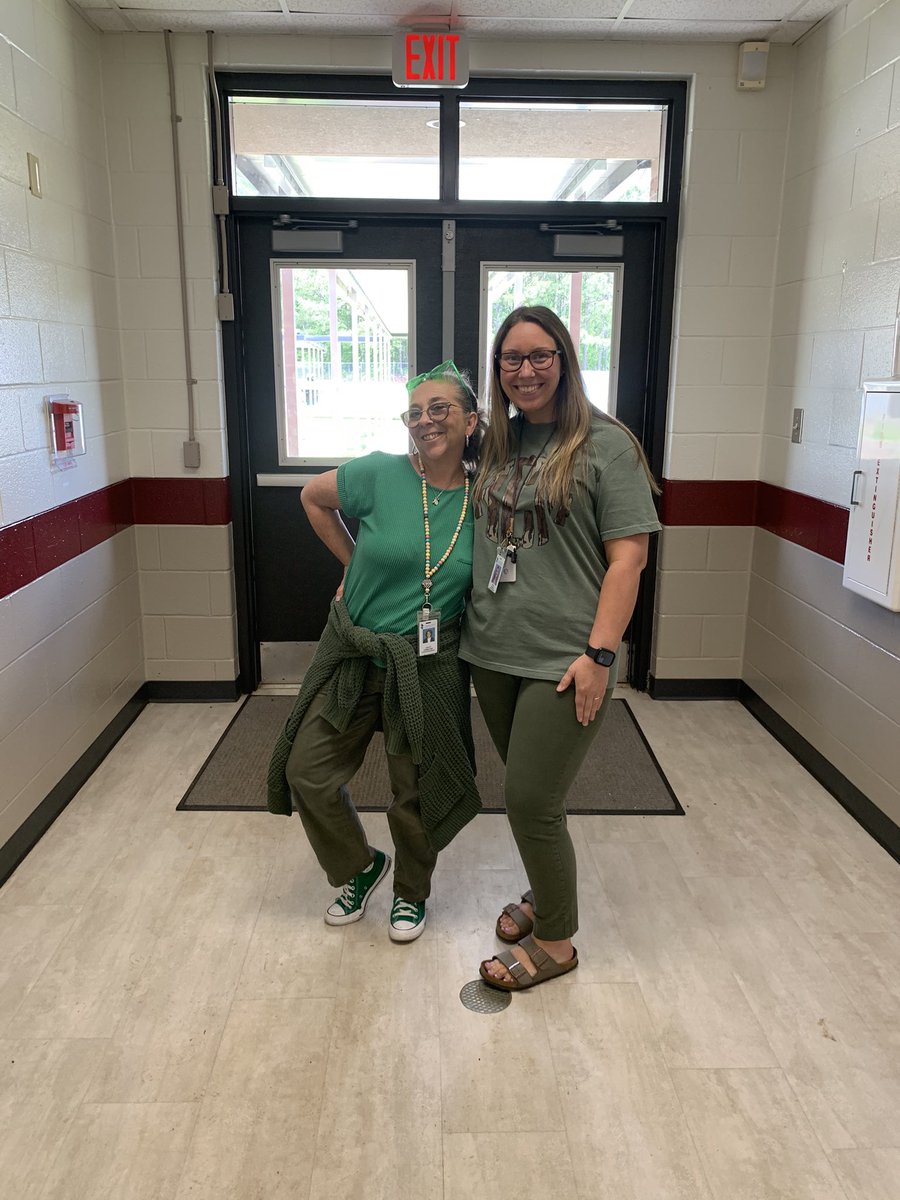 Underground Spirit Week in 5th Grade. Monochromatic Monday.