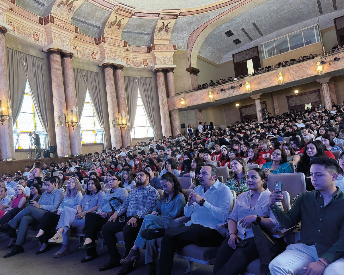 Tribunal Electoral de Coahuila (@teecoahuila) on Twitter photo El día de hoy, Karla Verónica Félix Neira, Magistrada Presidenta del TECZ estuvo presente en la conferencia “Eres lo que publicas”, impartida por <a href="/RobertoRuz/">Roberto Ruz</a>
#EntéraTECZ El día de hoy, Karla Verónica Félix Neira, Magistrada Presidenta del TECZ estuvo presente en la conferencia “Eres lo que publicas”, impartida por <a href="/RobertoRuz/">Roberto Ruz</a>
#EntéraTECZ