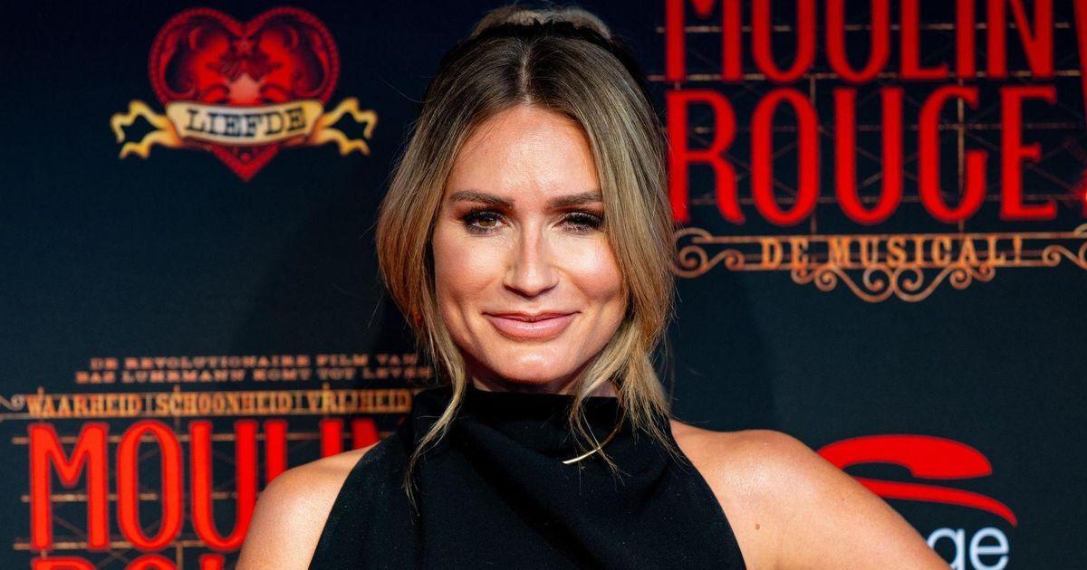 Praat mee: Is het nog van deze tijd om de achternaam van je man aan te nemen als je trouwt? telegraaf.nl/vrouw/18425382…