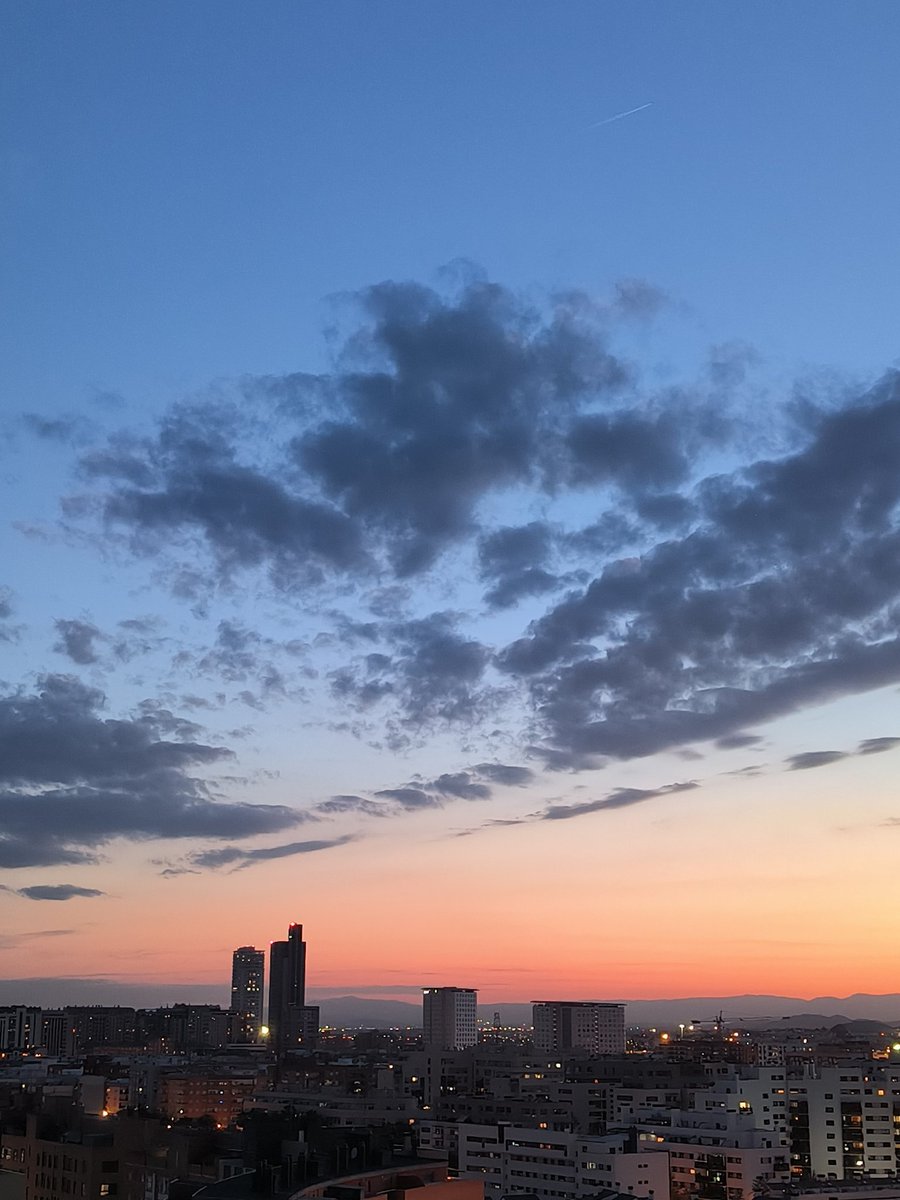 Bona nit 💙💛❤️ #Valencia