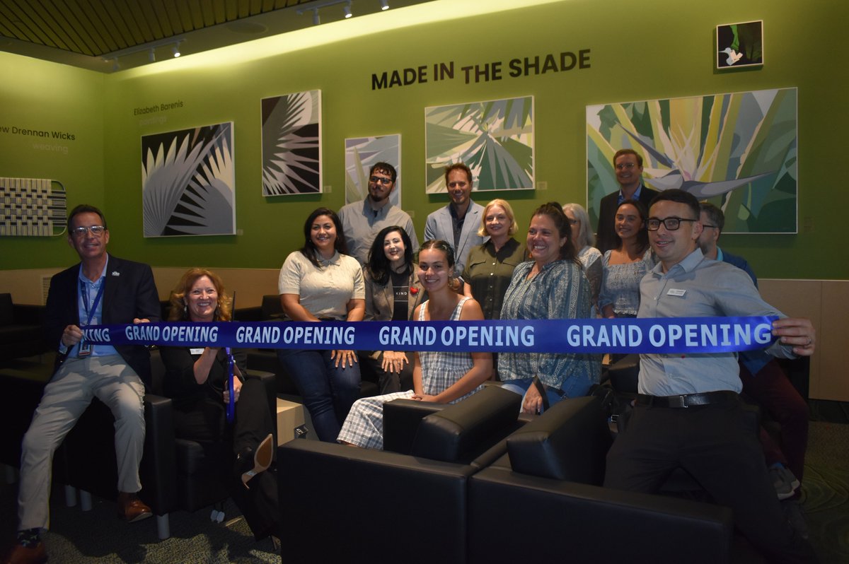 Big things are landing at PIE! 🎉 
Now Open: Liquid Provisions (Gate 7-11) serving cocktails, cocktails &amp; tasty bites and Sightline Gallery with Made in the Shade by Creative Pinellas. 
Sip, stroll and soak in the local flavor &amp; art! ✈️ 🎨 
#IFlyPie #LocalArt #MadeInTheShade