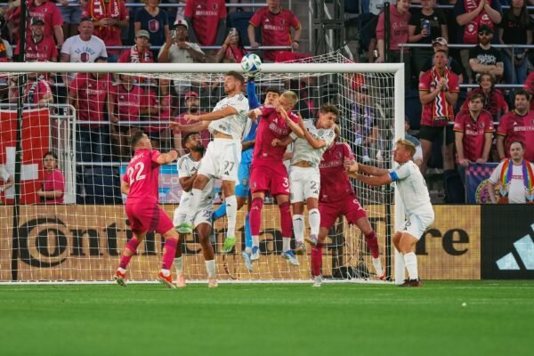 East Village Times (@evt_news) on Twitter photo Adjustments Pay Off: San Diego FC defeats St. Louis City SC
Match breakdown via <a href="/SDFC_Nation/">SDFC Nation</a>
eastvillagetimes.com/4suh Adjustments Pay Off: San Diego FC defeats St. Louis City SC
Match breakdown via <a href="/SDFC_Nation/">SDFC Nation</a>
eastvillagetimes.com/4suh
