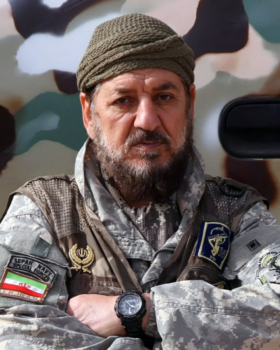 MeshkatShohada's tweet image. "ما جهاد مهمی را به یاد نداریم که شهید ناظری در آن شریک نبوده باشند و بنده از سال 58 که نیروی آموزشی ایشان بودم، تا کنون تغییر یا خستگی در ایشان ندیدهام."
فرمانده شهید حاج قاسم سلیمانی