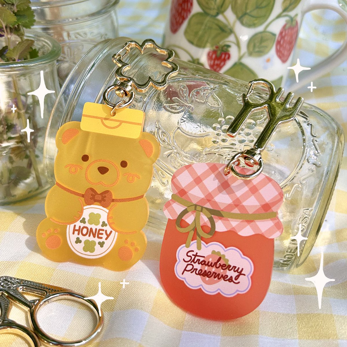 a lovely day for a picnic photoshoot! 🍓 
frosted charms will be available later this week : )