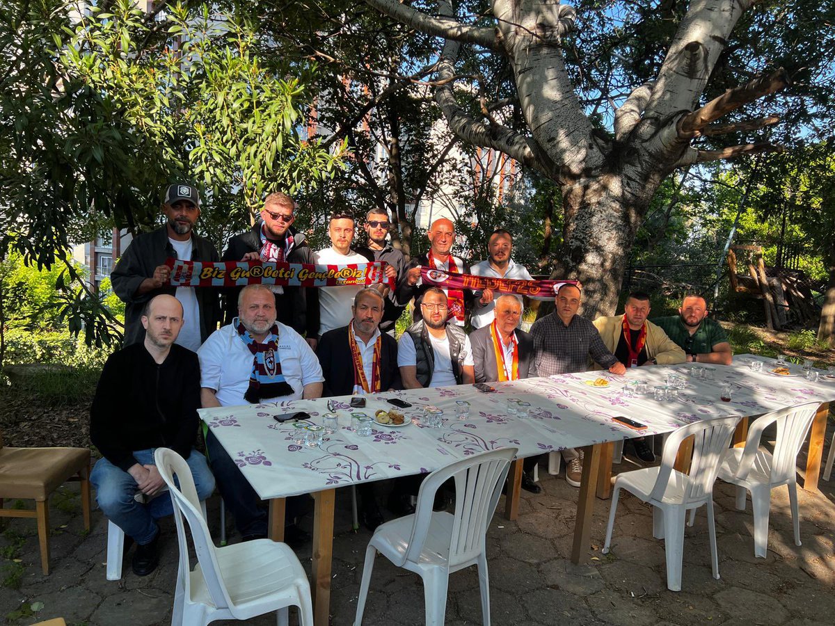 Gurbetçi Gençlerle Türkiye Kupası Ortak Bildirisidir!

14 Mayıs Çarşamba günü Gaziantep'te oynanacak Türkiye Kupası Finali, sezon boyunca gerilmeye çalışılan futbol ikliminden sonra bir futbol bayramı olarak geçmelidir.
 
Ülkemizin iki önemli camiasının taraftarları olarak