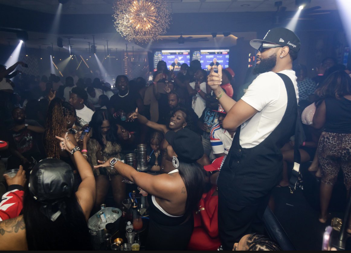 _MJsmooth's tweet image. Exit 119 CONTROLL THE LIGHTS 🖤🤞🏾