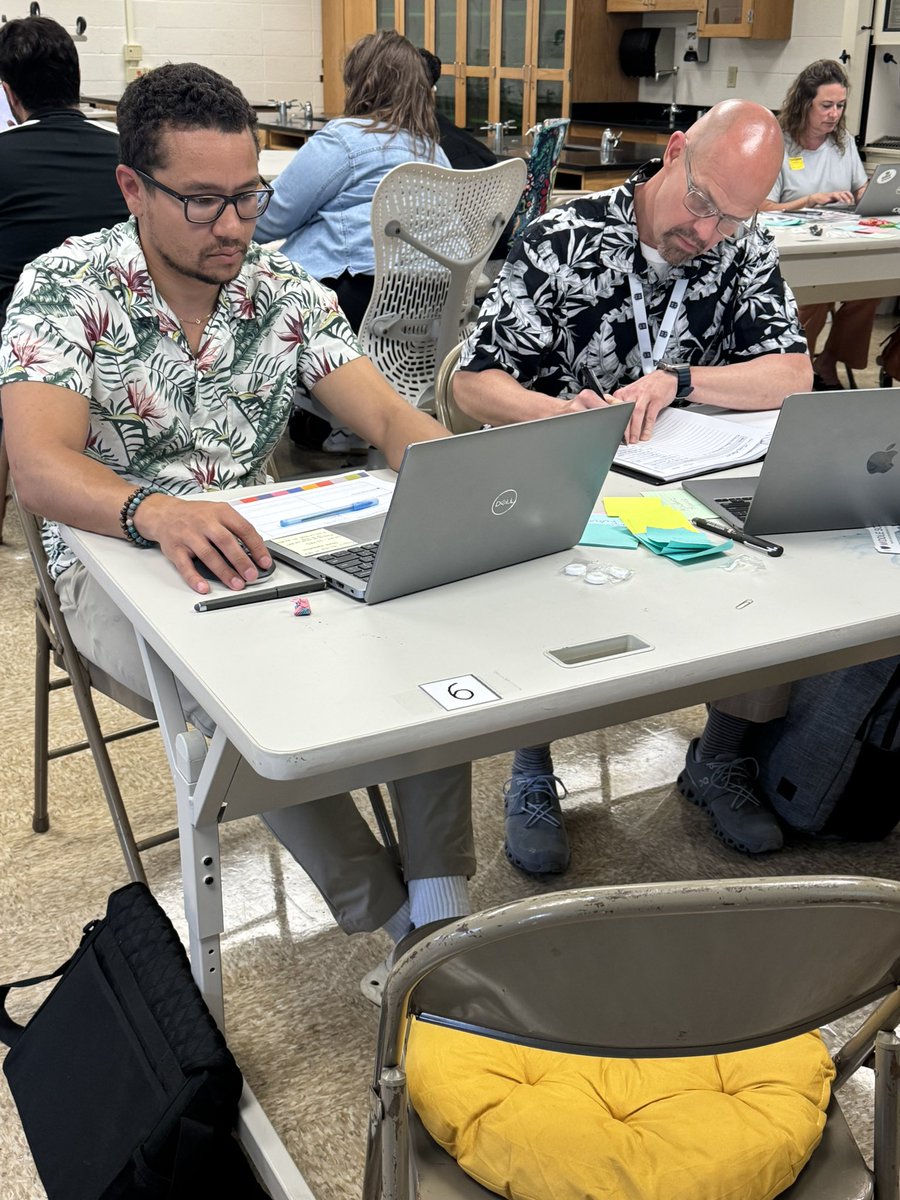 successboundorg's tweet photo. We’re in Indiana today!
Onboarding @IPSSchools leaders as they prepare for next year’s Success Bound implementation.
Planning ahead = investing in student success. #FutureReady #StudentSuccess https://t.co/VwkEYIXVhi