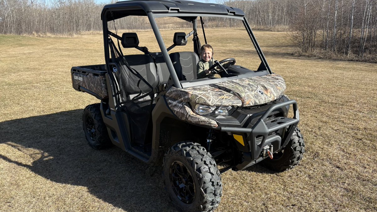 𝙅𝙖𝙢𝙚𝙨 𝙊𝙗𝙚𝙧𝙝𝙤𝙛𝙚𝙧 (@jamesoberhofer) on Twitter photo Raffle draw made at Lee Park Rodeo on June 8.
1st prize is a Can-Am Defender valued at over $22k.
2nd and 3rd prize = $500 cash.
If you’d like a ticket ($50), please send me a DM and we can set up the deal.
Thanks!
Retweets welcome!
<a href="/rodeo_lea/">Lea Park Rodeo</a> Raffle draw made at Lee Park Rodeo on June 8.
1st prize is a Can-Am Defender valued at over $22k.
2nd and 3rd prize = $500 cash.
If you’d like a ticket ($50), please send me a DM and we can set up the deal.
Thanks!
Retweets welcome!
<a href="/rodeo_lea/">Lea Park Rodeo</a>