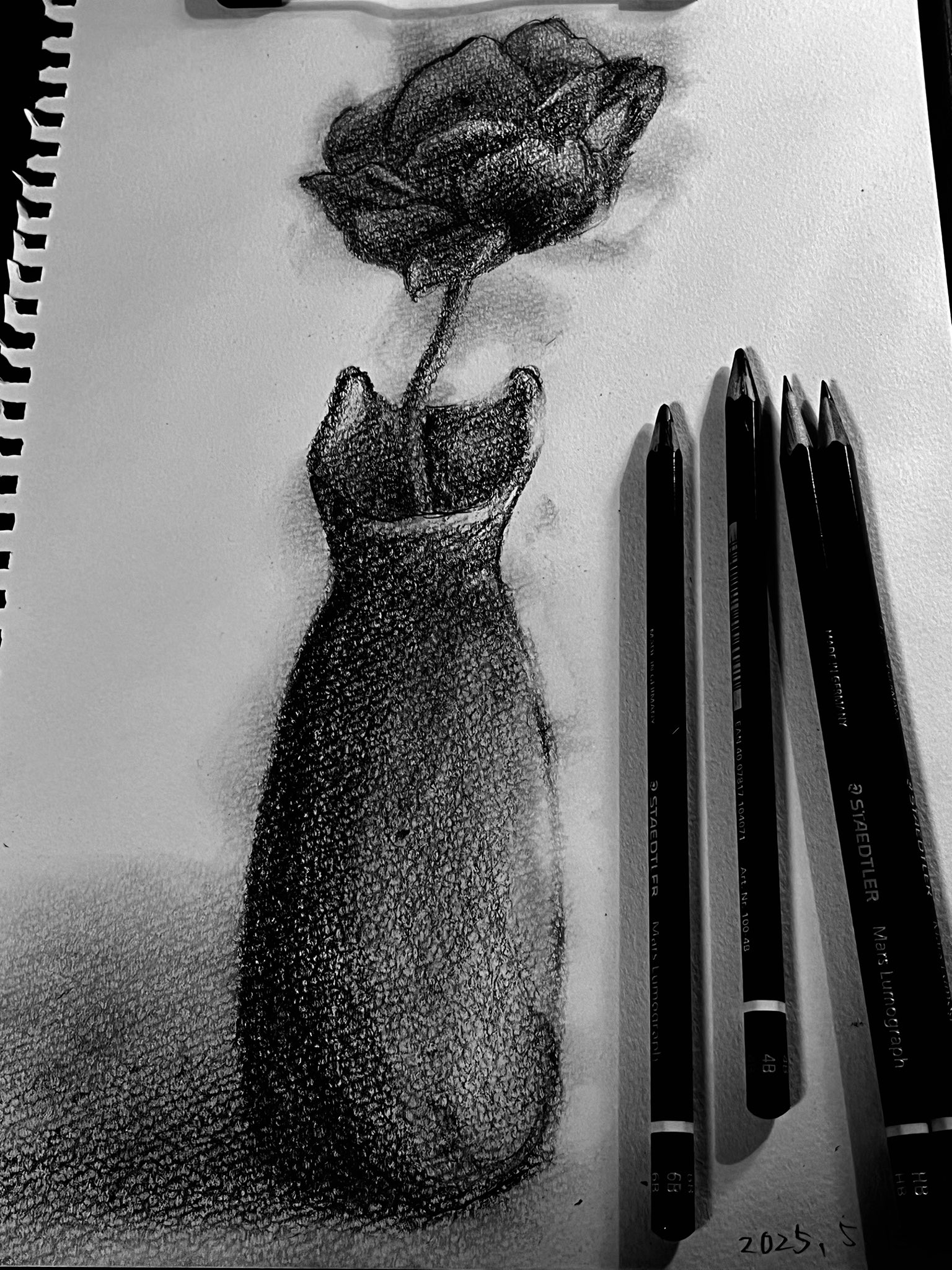 5月の地元展示に向けて新しい絵を描きました✏️ 自分なりの